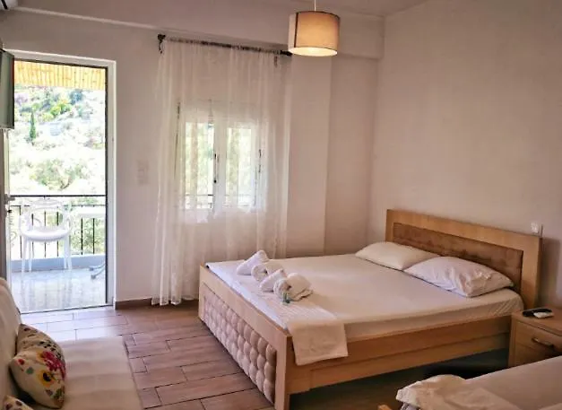 Bed and Breakfast On The Rocks Qeparo Frühstückspension